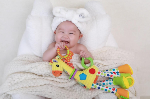 尉氏家和万事兴宋香怀孕